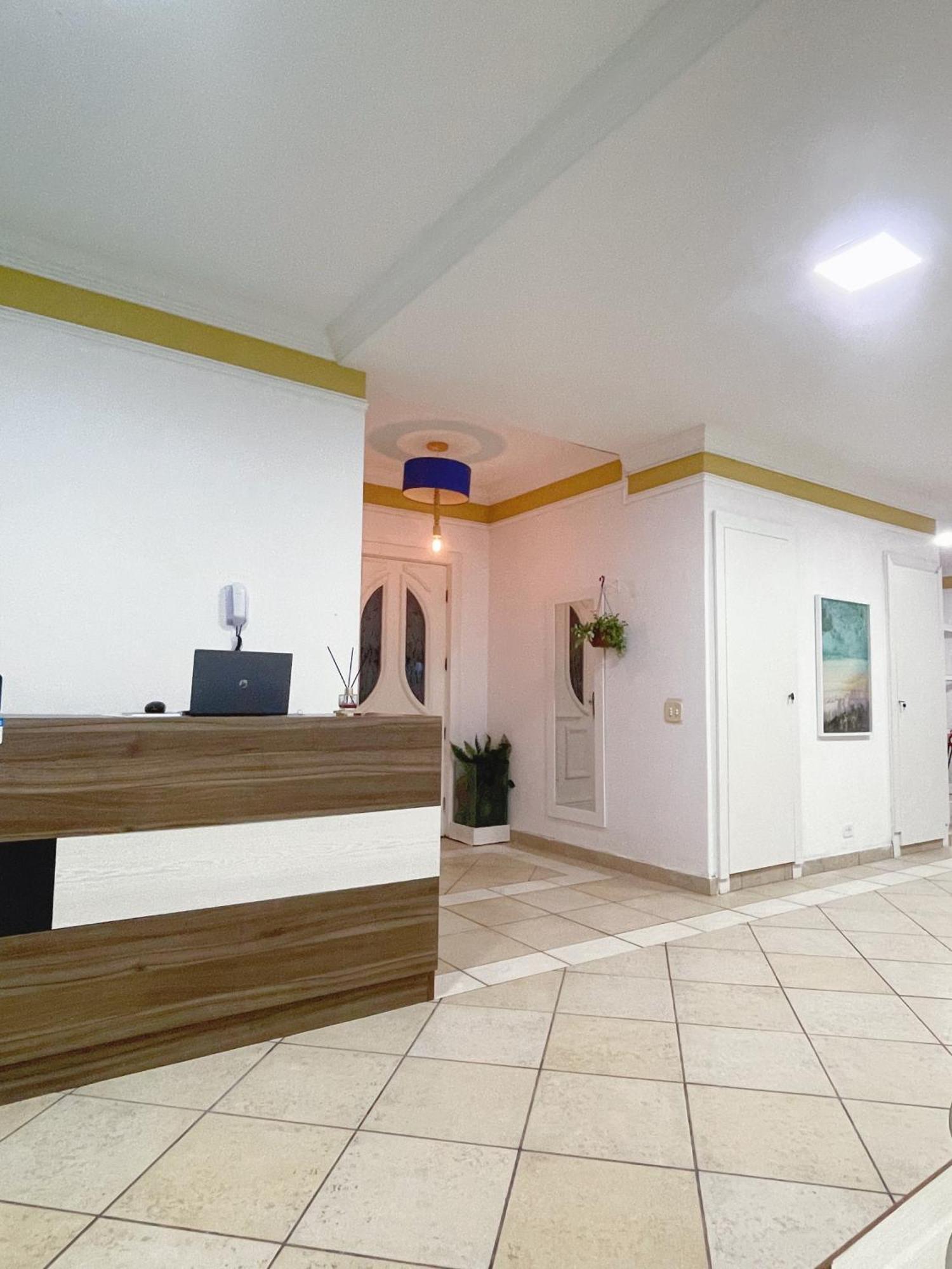 Blue Hale Hotel Гуаружа Екстериор снимка