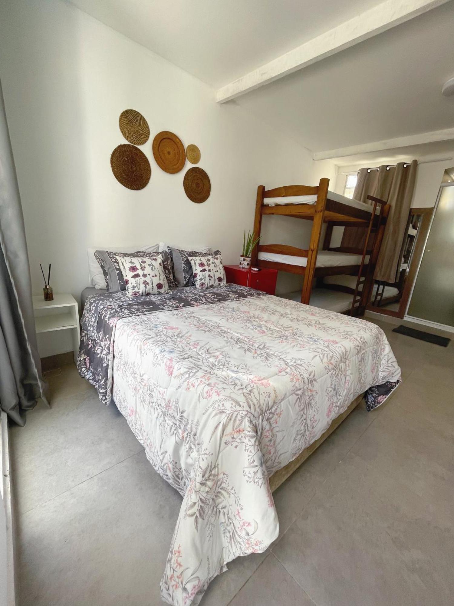 Blue Hale Hotel Гуаружа Екстериор снимка